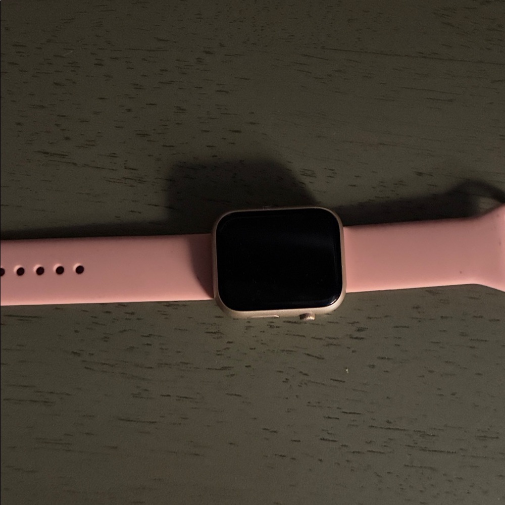 Elegant Pink Smartwatch